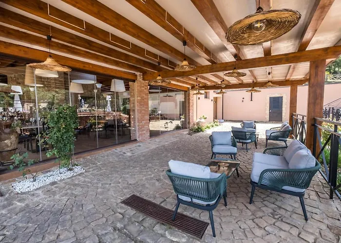 Casena Mongerrati مزرعة للإقامة Collesano